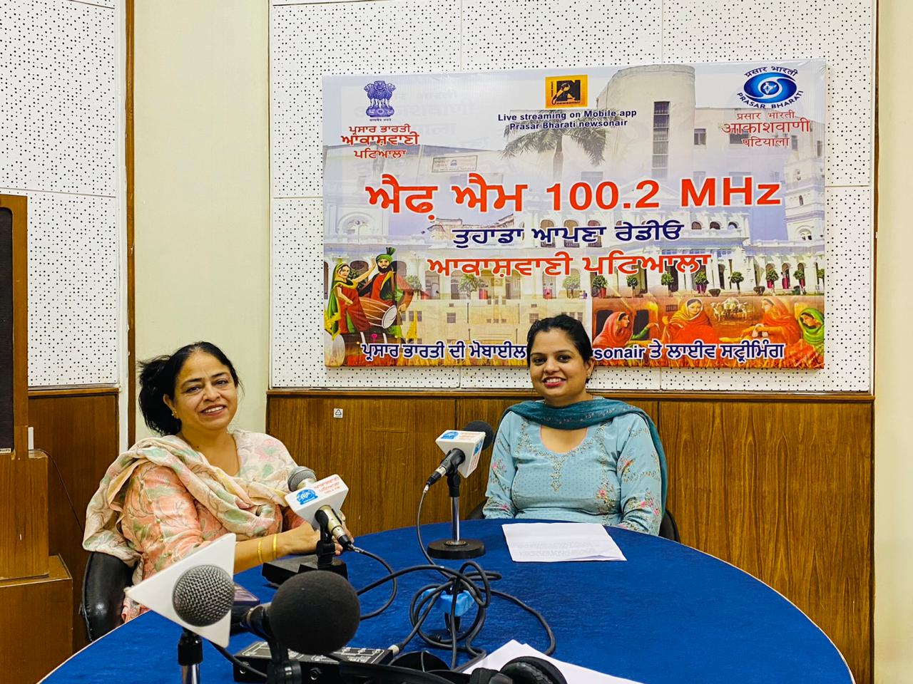 Secretary District Legal Services Authority interacted with radio listeners